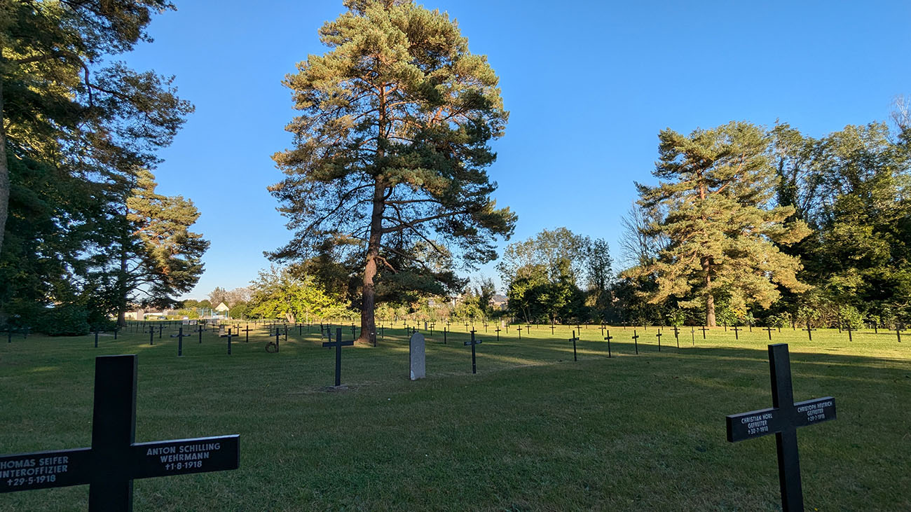 Cimetière militaire allemand de Bousson