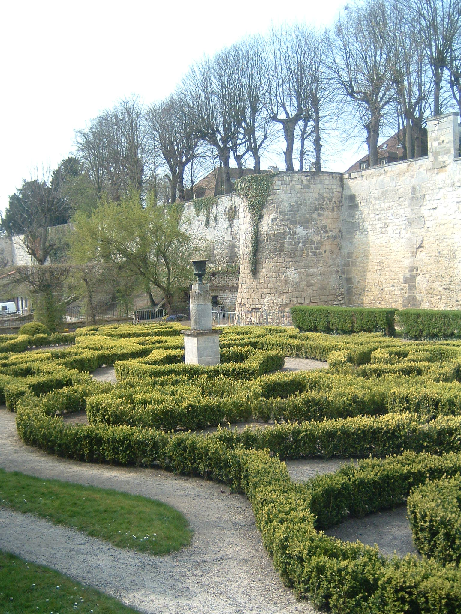 Le jardin des remparts, Compiègne
