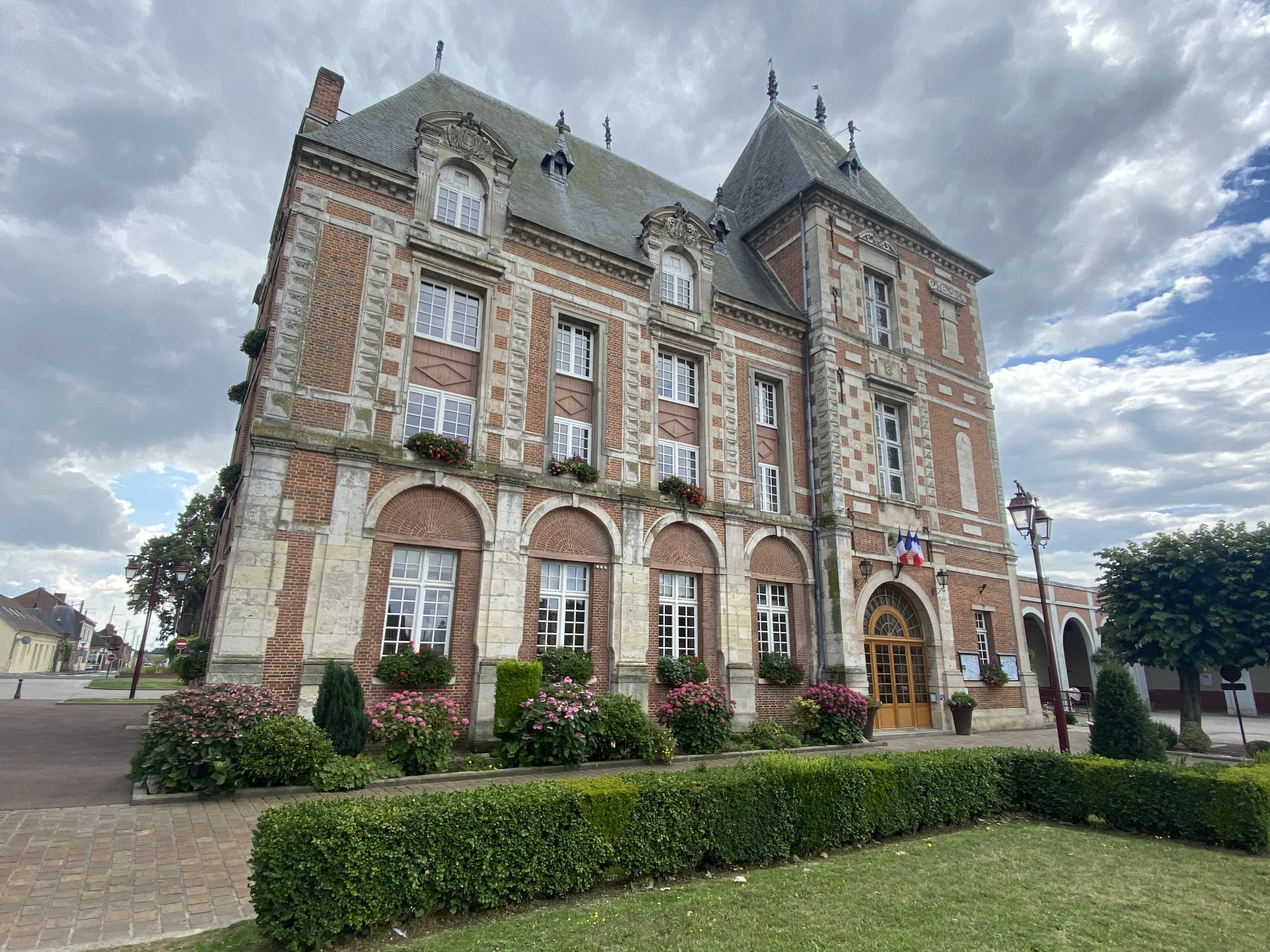 Visite commentée sur le château et sur l’histoire de Crèvecoeur-le-Grand