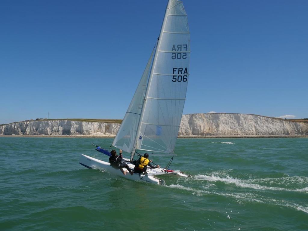 VOILE AULT ONIVAL CLUC (VAOC) - Base Eric Tabarly AULT