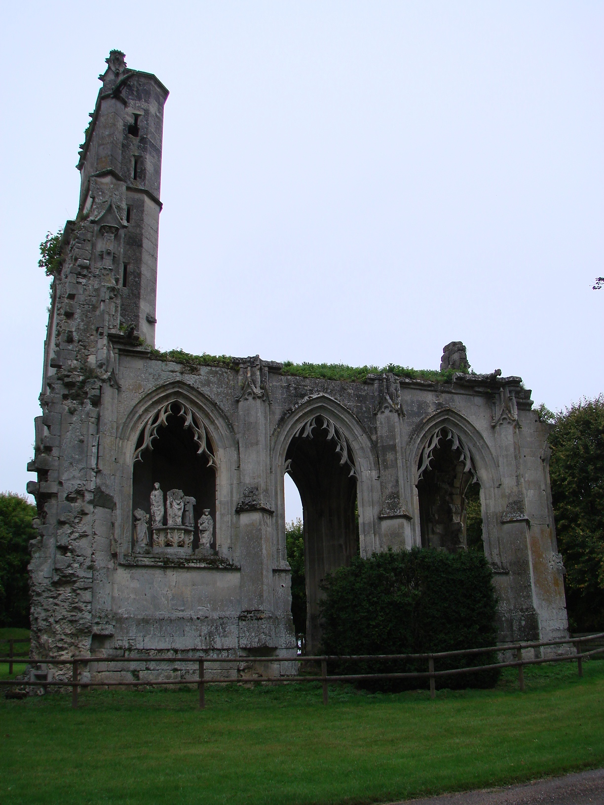 Vestiges de l'Abbaye de la Victoire, Senlis - photo 3