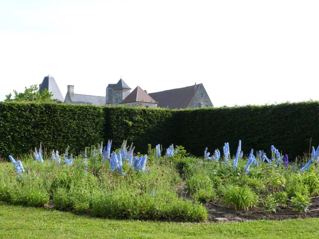 Jardin du Manoir du Plessis-au-Bois  France Grand Est Marne Vauciennes 51480