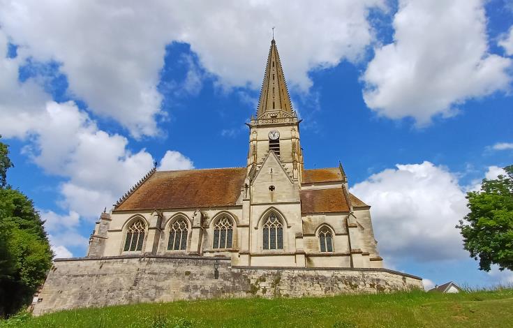 Église Saint-Victor à Autrêches