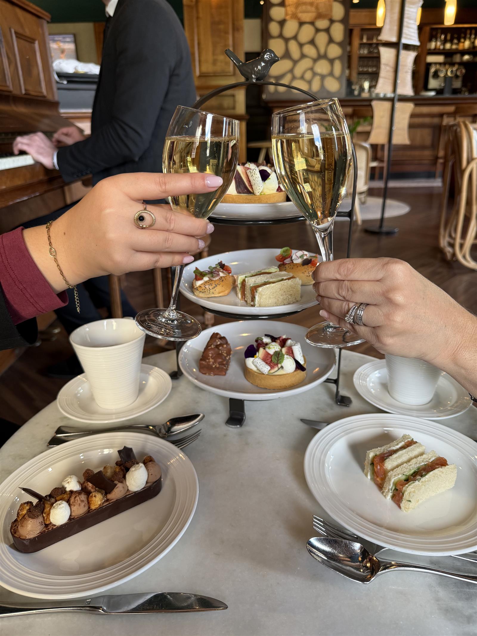 La Causerie, le bar du Château de la Tour