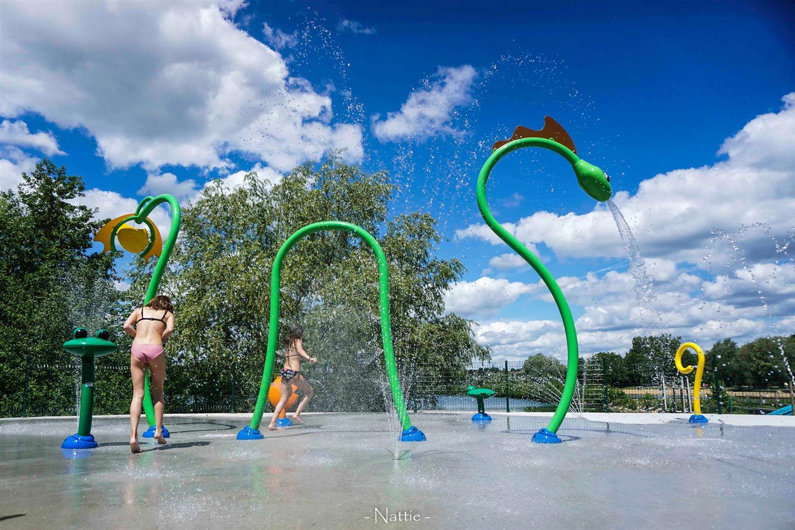 Jeux d'eau à la Base de Loisirs de Saint-Leu-d'Esserent