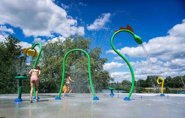 Jeux d'eau à la Base de Loisirs de Saint-Leu-d'Esserent