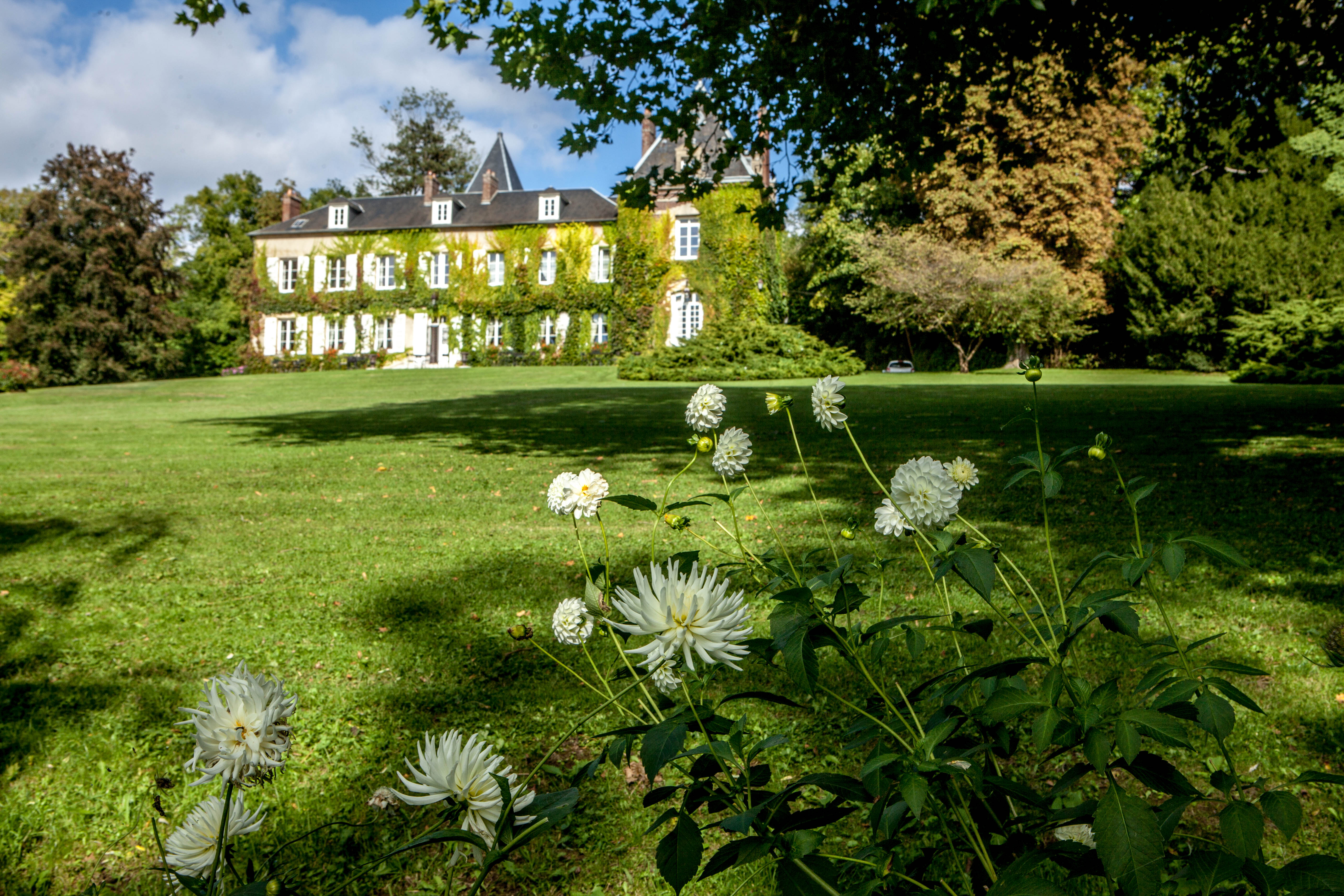 chateau exterieur 2