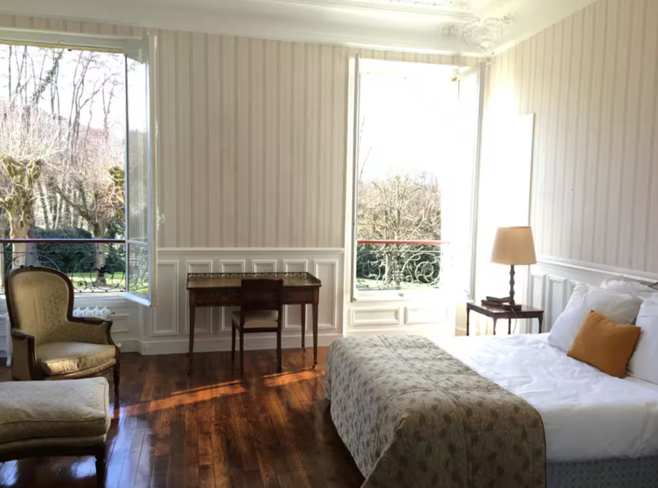 Chambre au rez-de-chaussée
