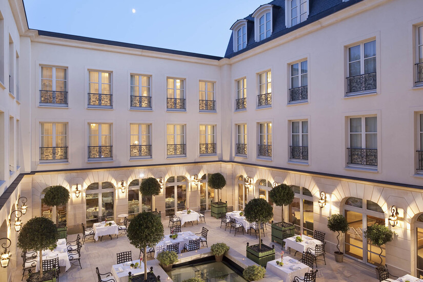 Chantilly_auberge du jeu de paume _ patio ©Christophe Bielsa