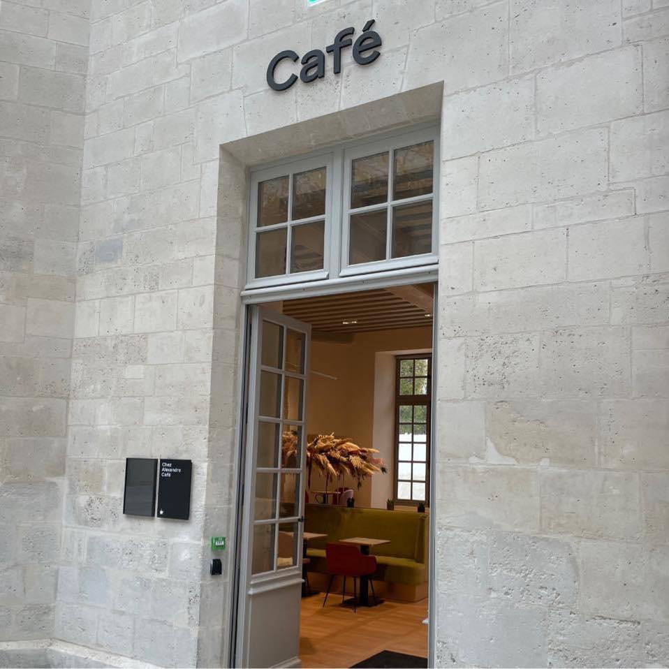 Chez Alexandre cafe Villers-Cotterets