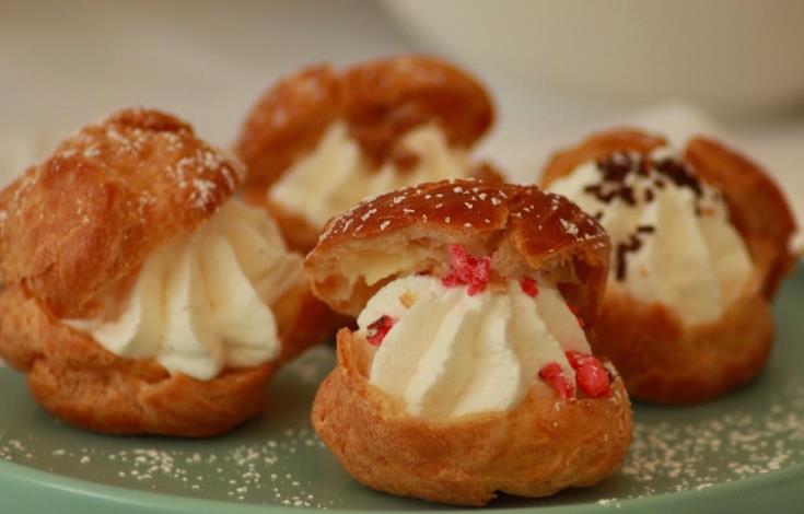 Choux à la crème Chantilly1 - Copie Atelier de crème Chantilly