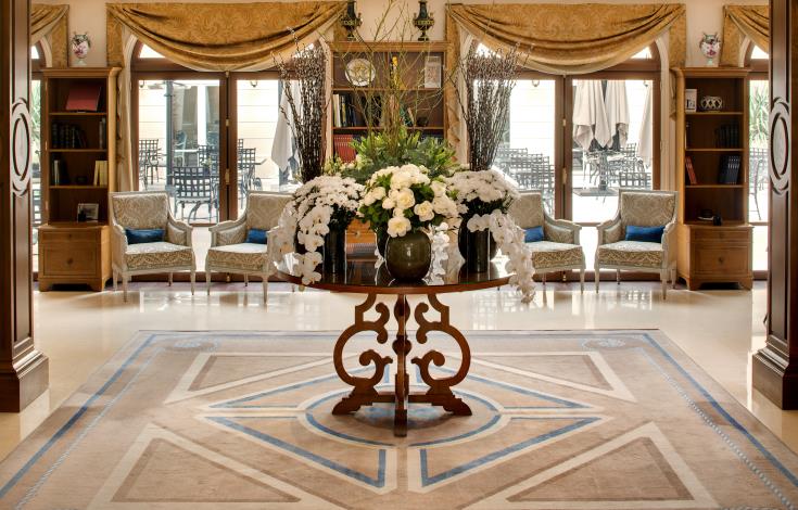 Lounge Bar