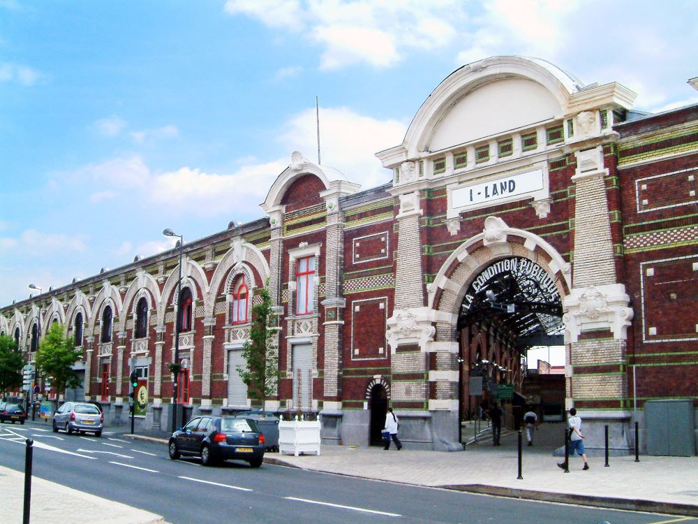 FACADE DE LA PART DE LA CP