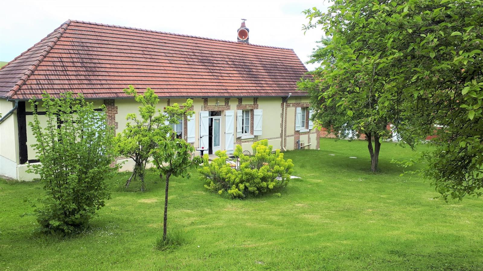 FLAVACOURT Gîte aux hirondelles