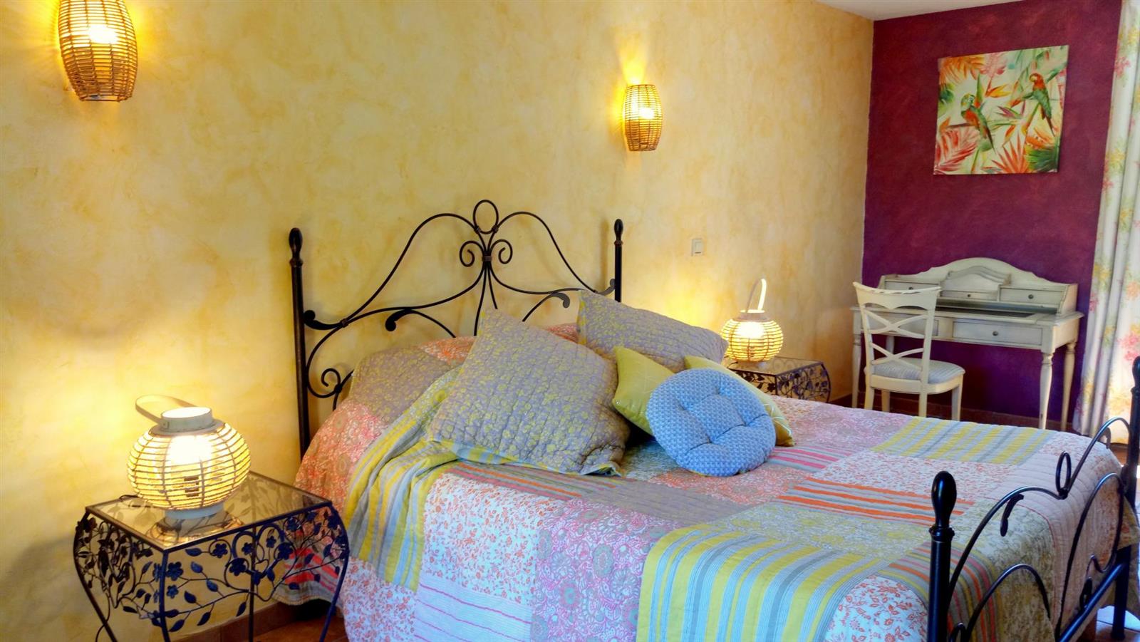 ST CREPIN IBOUVILLERS Les Roses de Montherlant