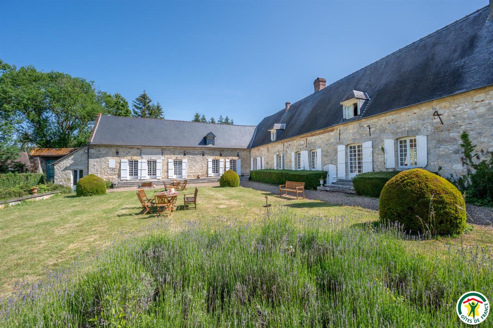 MONTREUIL SUR BRECHE Le Prieuré  Saint Rémy