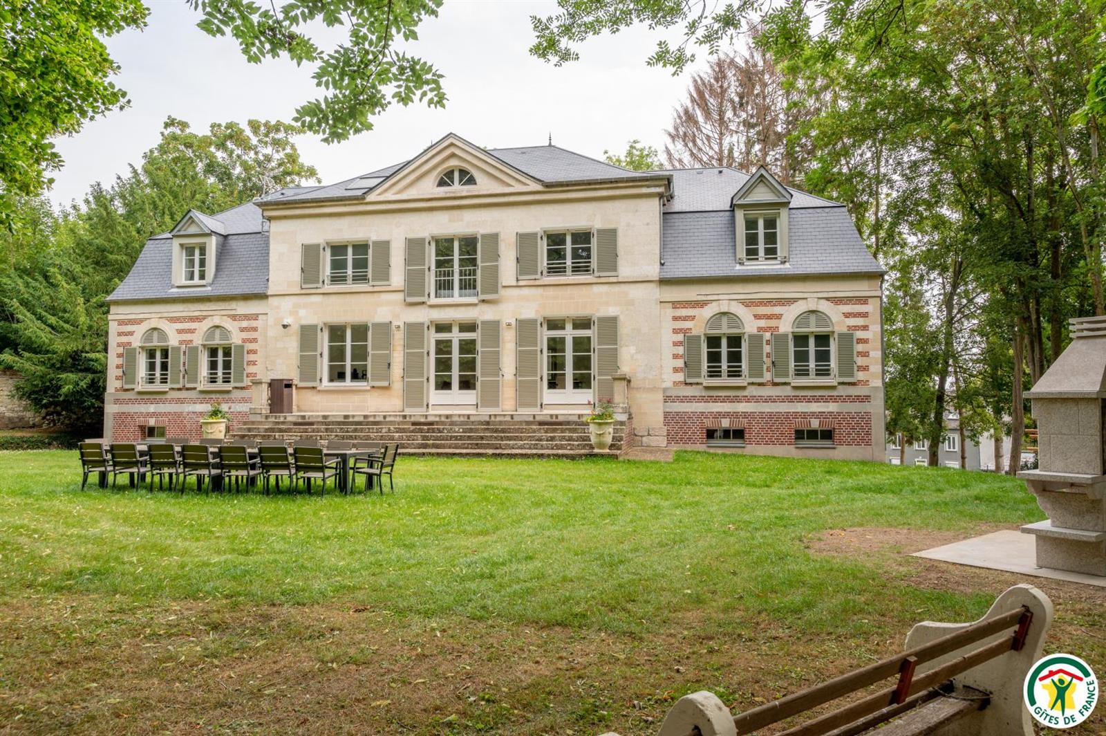 BRETEUIL Le Chateau de la Butte - 15 personnes