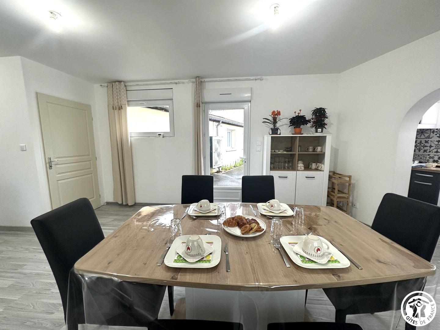 Les berges fleuries de Jojo