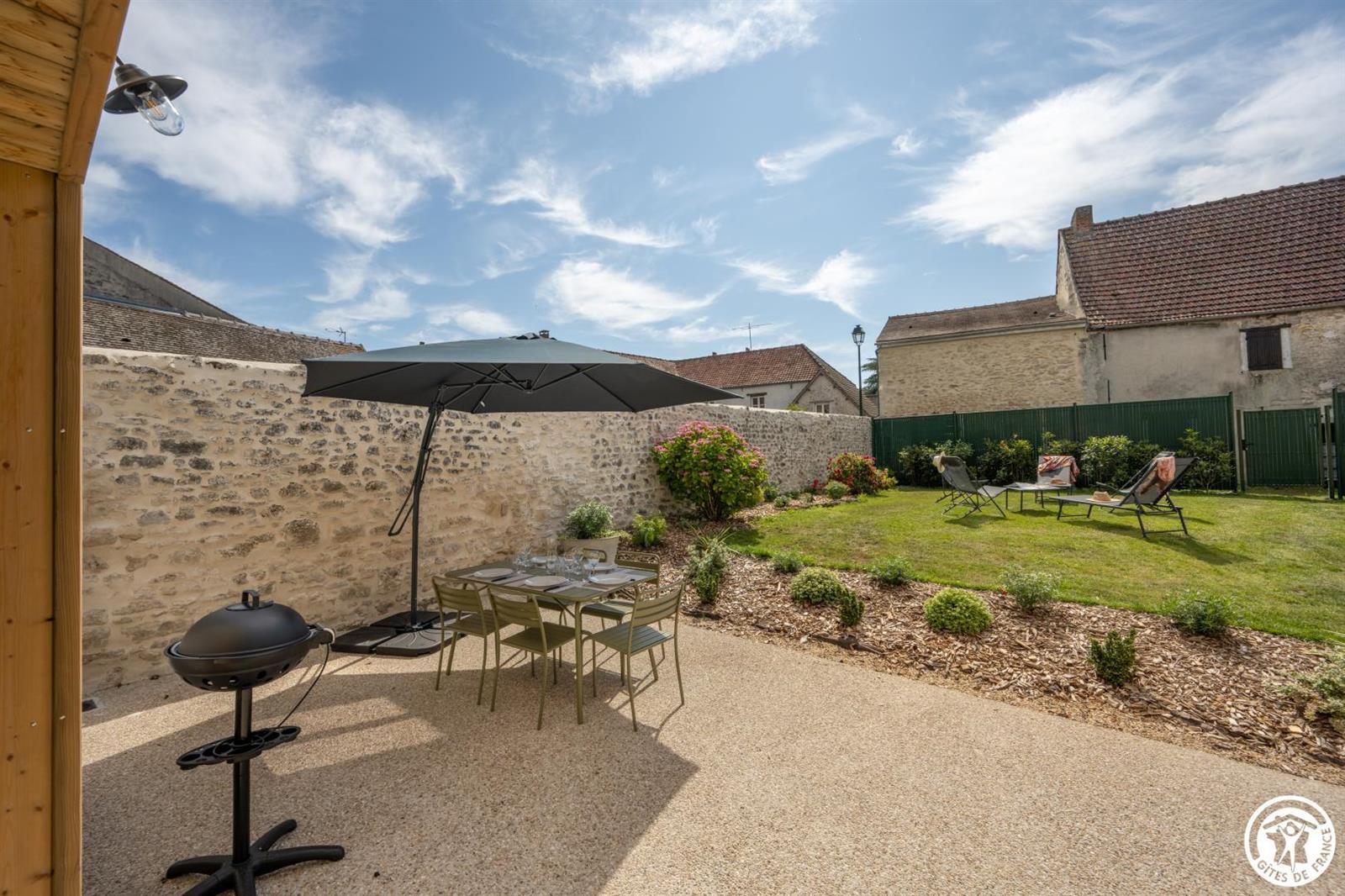 BARBERY La Grange Patton