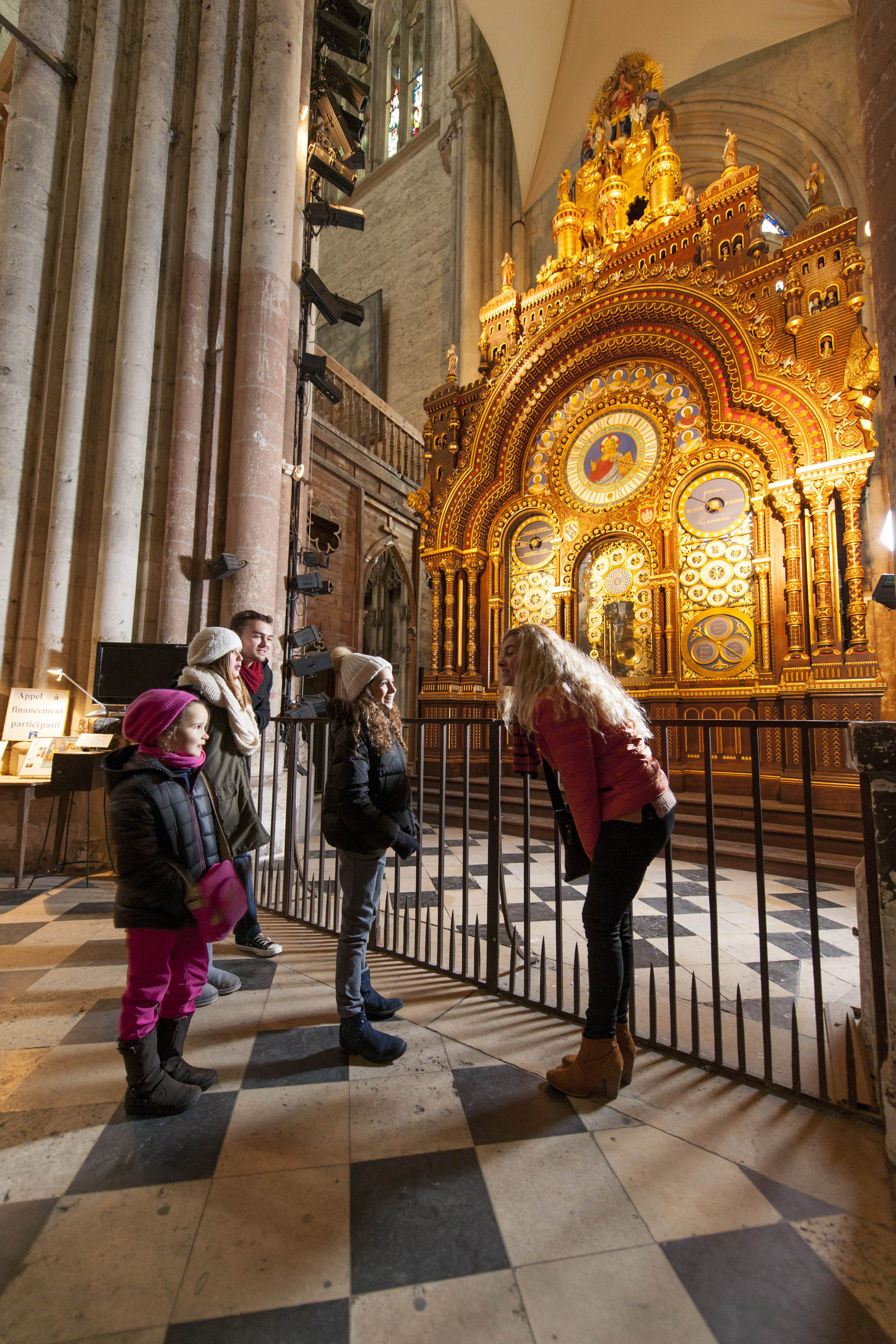 Horloge astronomique de la Cathédrale Saint Pierre