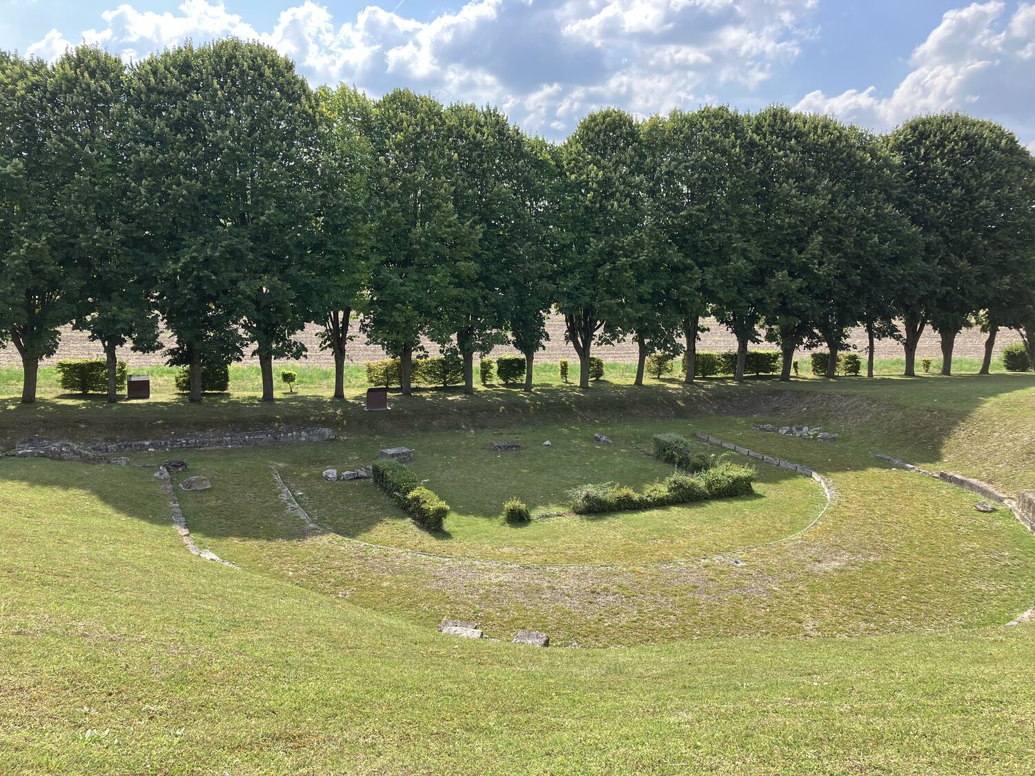 La Source de la Noye, Breteuil