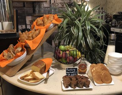 Petit-Déjeuner Continental