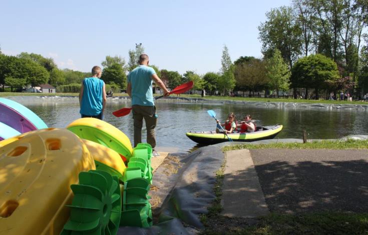 Kayaks et turbo-paddlers