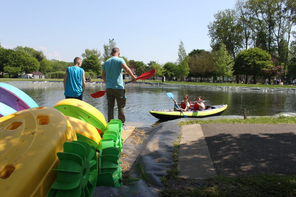 Kayaks et turbo-paddlers