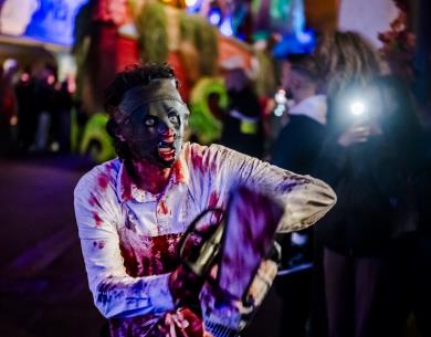 Le défilé des monstres ©Sylvain Cambon (1)