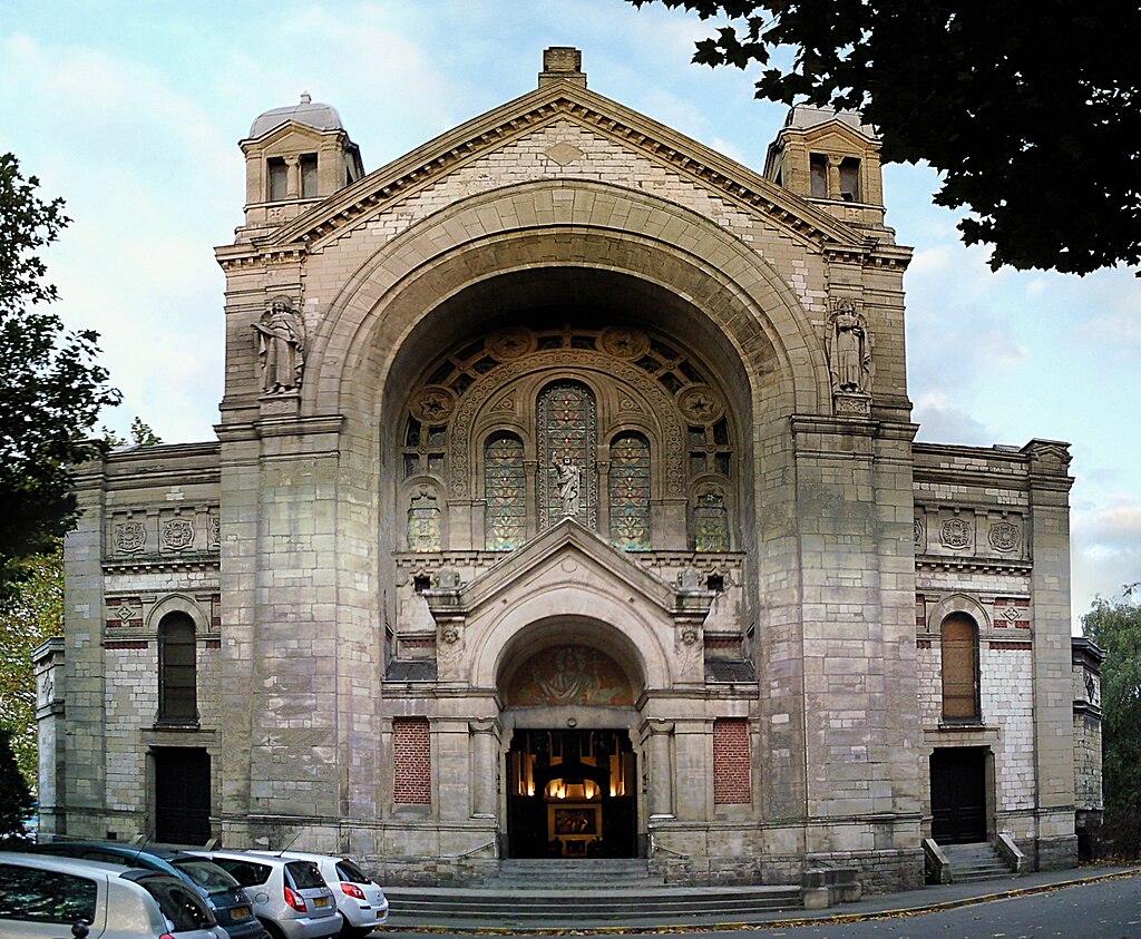 EGLISE SAINT SAUVEUR