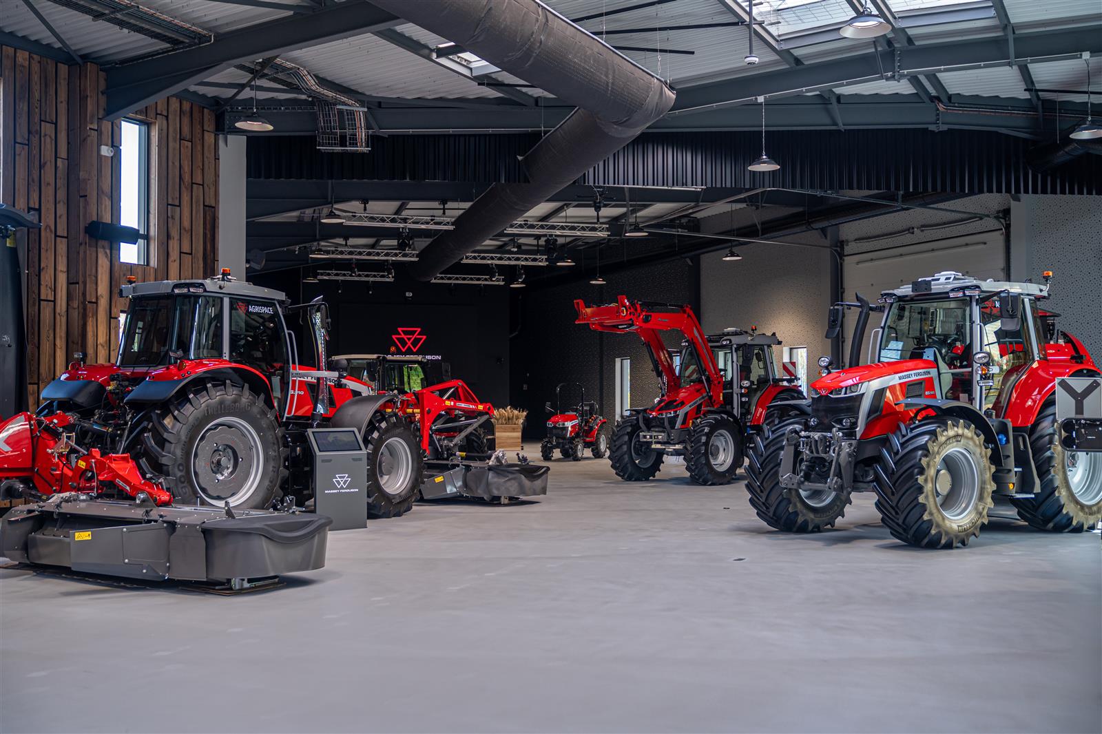 MF_AGRISPACE_AGTRACKS-06405