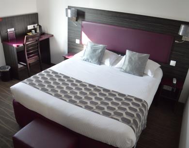 City Hotel 