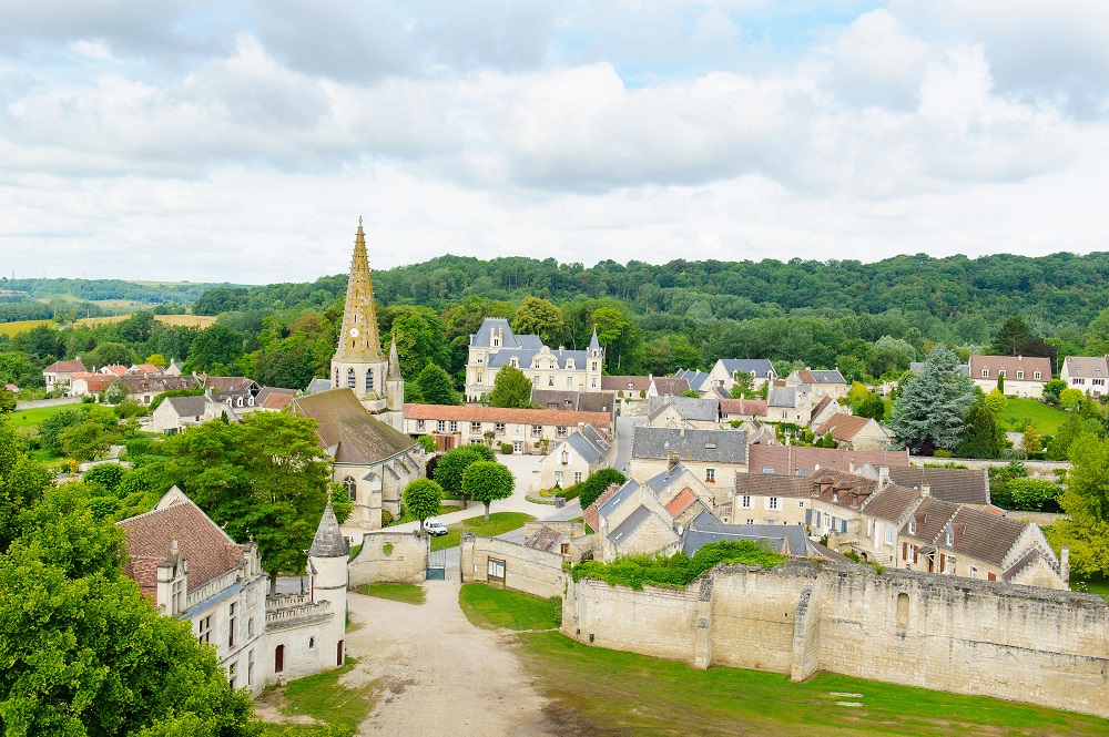 Le donjon de Septmonts < Septmonts < Aisne