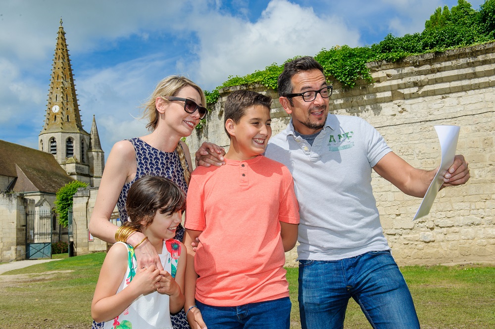 Le donjon de Septmonts < Septmonts < Aisne