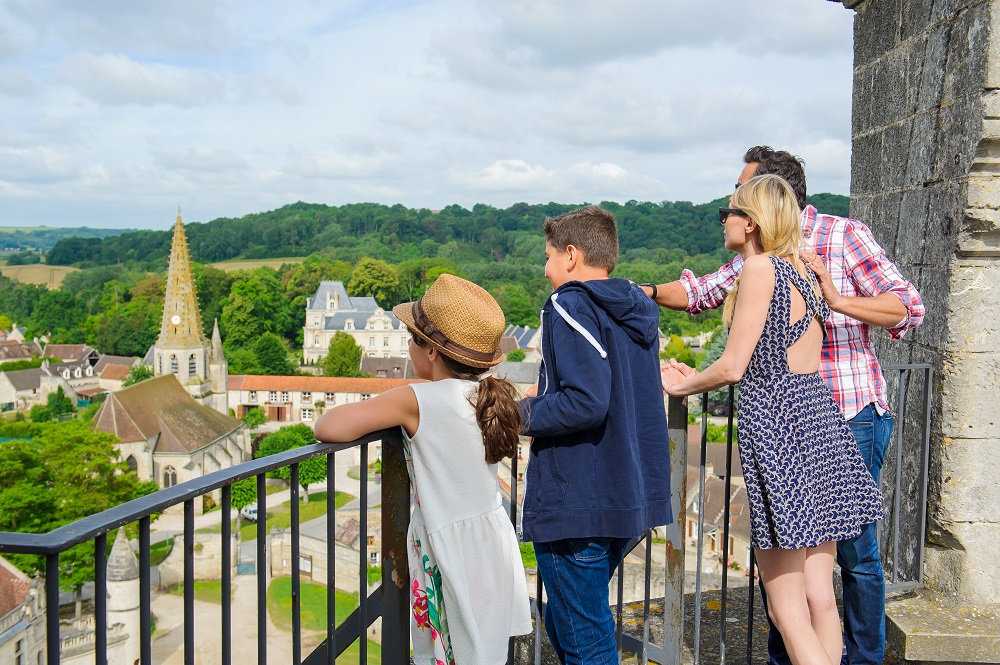 Le donjon de Septmonts < Septmonts < Aisne