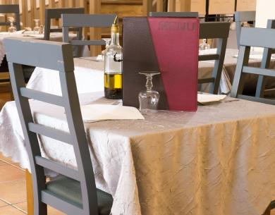Table-profil-avec-menu-RDC-800x450