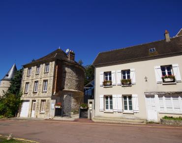 Trie-Château - église
