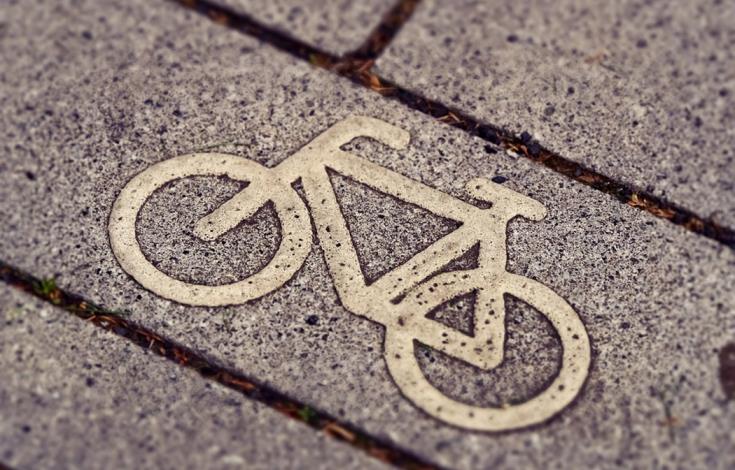 Vélo - Pistes cyclables_© Michael Gaida - Pixabay