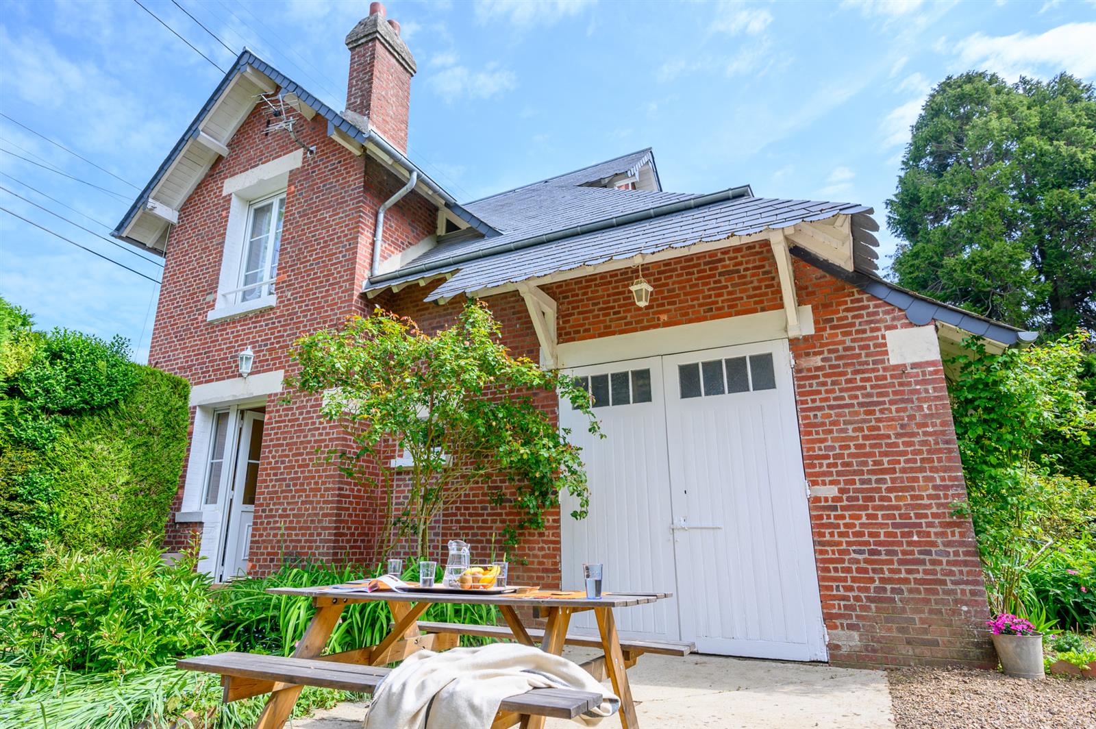 gîte Le Manoir Enchanté-ST JUST EN CHAUSSEE