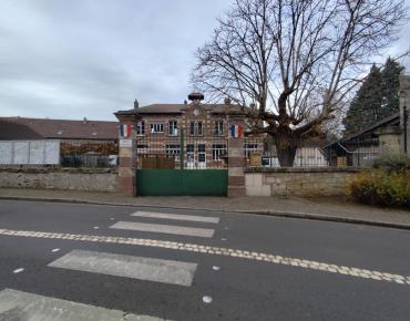 mairie angicourt
