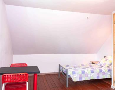 maisonvillagesalency-chambre-1-1
